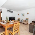 Apartmán Comfortable Duplex With 2 Bedrooms & 2 Terraces 200 M Away From The Ocean Porches (Algarve)