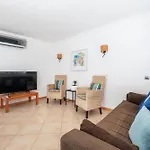 Comfortable Duplex With 2 Bedrooms & 2 Terraces 200 M Away From The Ocean *