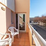 Comfortable Duplex With 2 Bedrooms & 2 Terraces 200 M Away From The Ocean Porches (Algarve)