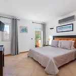 Apartmán Comfortable Duplex With 2 Bedrooms & 2 Terraces 200 M Away From The Ocean Porches (Algarve)