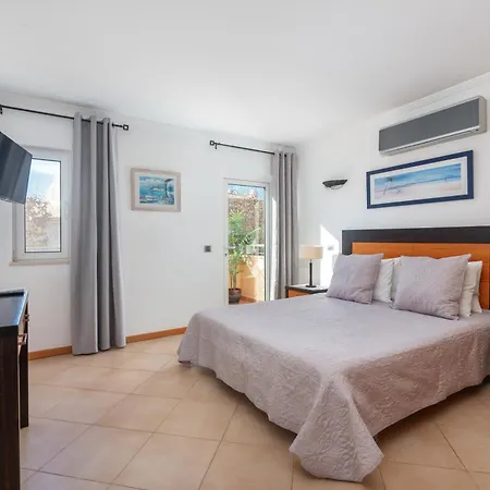 Апартаменты Comfortable Duplex With 2 Bedrooms & 2 Terrace 200 M Away From The Ocean Поршеш