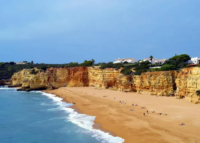 Comfortable Duplex With 2 Bedrooms & 2 Terraces 200 M Away From The Ocean