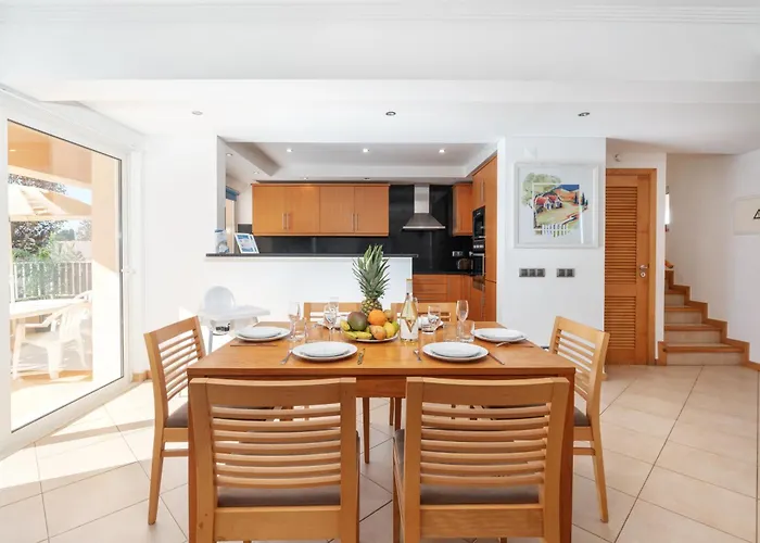 Διαμέρισμα Comfortable Duplex With 2 Bedrooms & 2 Terraces 200 M Away From The Ocean