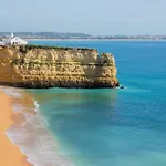 Comfortable Duplex With 2 Bedrooms & 2 Terraces 200 M Away From The Ocean * Porches (Algarve)