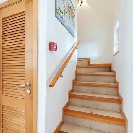 Comfortable Duplex With 2 Bedrooms & 2 Terrace 200 M Away From The Ocean Apartment Porches (Algarve)