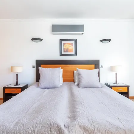 Comfortable Duplex With 2 Bedrooms & 2 Terrace 200 M Away From The Ocean *